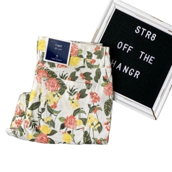 Charter Club Pants - NWT Charter Club floral print bristol capris new with tags